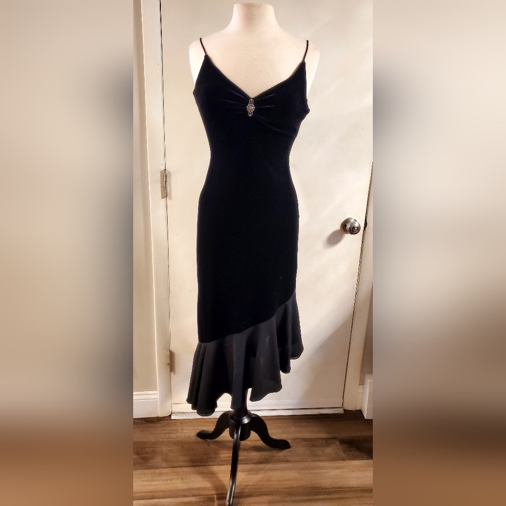 Betsy & Adam By Jaslene Black Velvet Dress